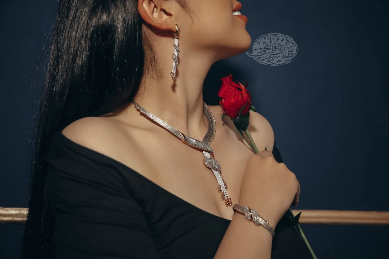 عکاسی صنعتی قالیچی، ظرافت طلا و جواهرات