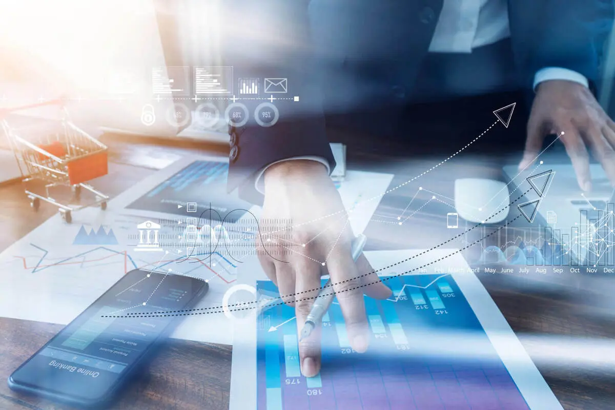 استراتژی بازاریابی محصول در ۸ مرحله کلیدی