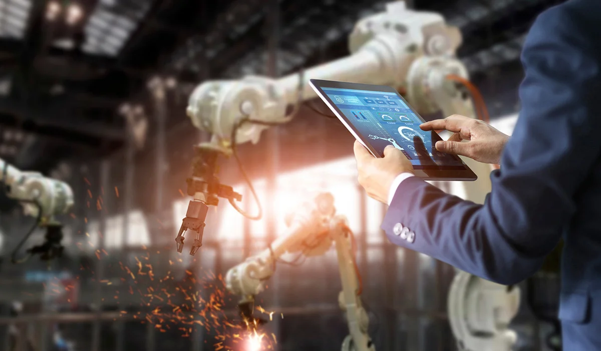 خدمات عکاسی صنعتی تهران | ثبت حرفه‌ای محصولات و تجهیزات کارخانه